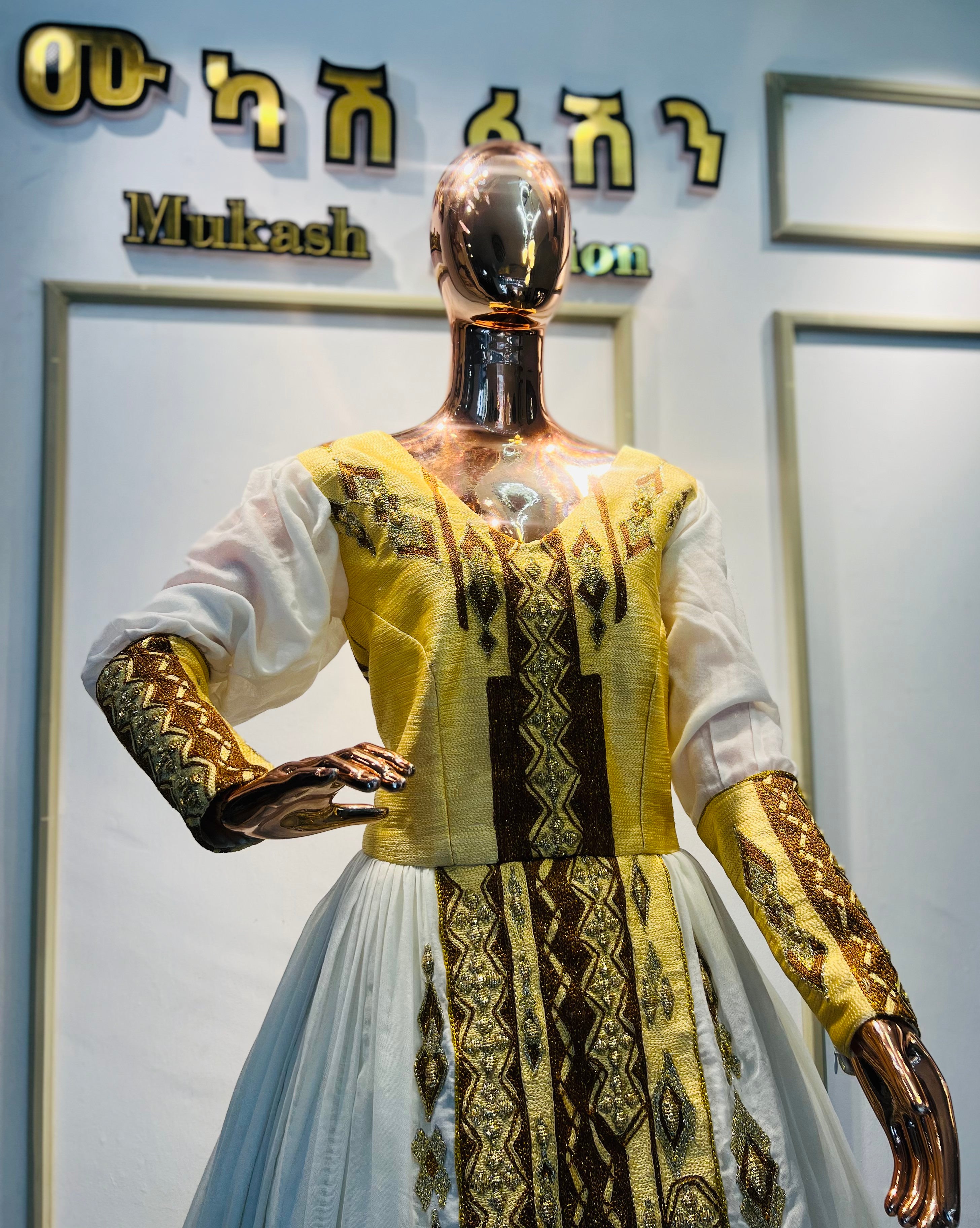 Mukash Fashion's Collection