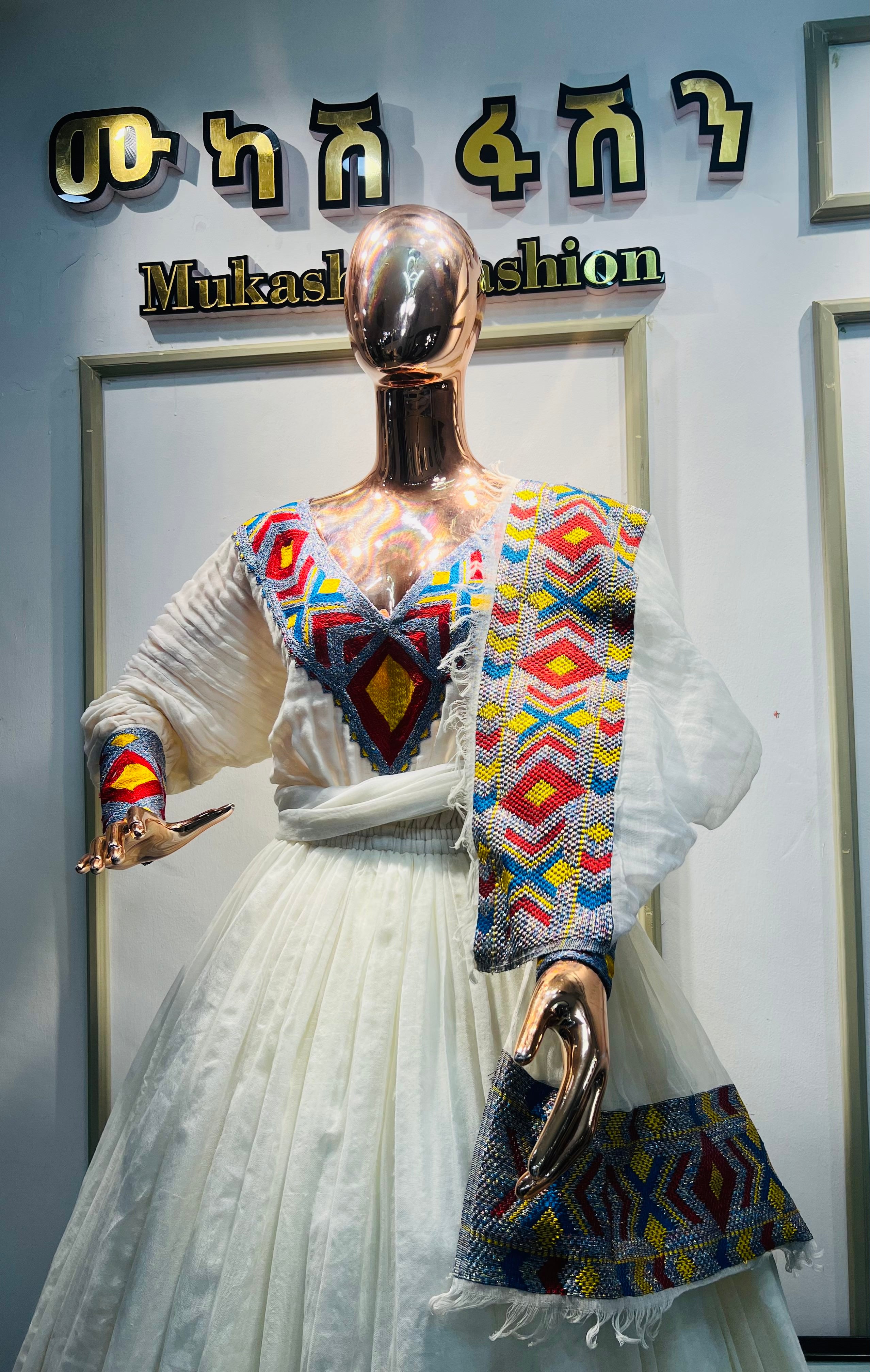 Mukash Fashion's Collection
